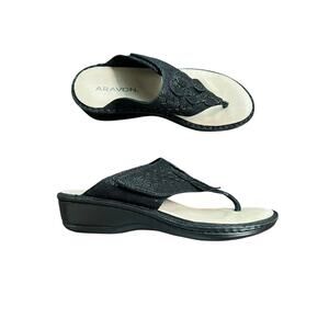 Aravon Cambridge Women'sAdjustable Sandal Black Suede Some Shimmer Thong Size 6